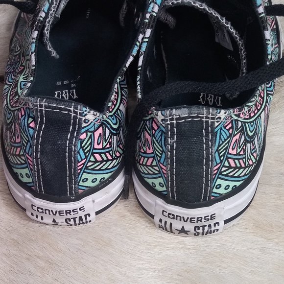 CONVERSE ALL STARS LOW TOPS MANDALA PRINT - Picture 3 of 11